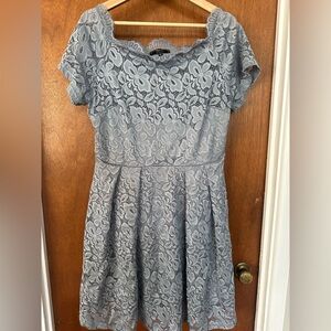 Elegant Lace Dress in Light Blue